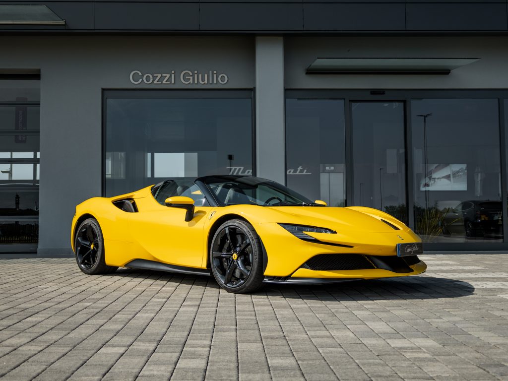 Ferrari SF90 Spider
